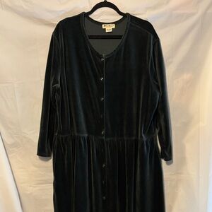 Eddie Bauer Dark Green Velvet Long Sleeve Dress